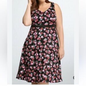 TORRID FLORAL print A-LINE DRESS women’s SIZE 26 sleeveless wedding guest